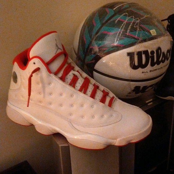 2017 Jordan retro 13s all white red inside red  bottom brand new!!! - Picture 1 of 12